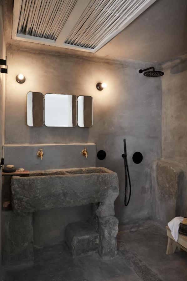 Santa Irini Retreat Hotel Thirasia Bagian luar foto