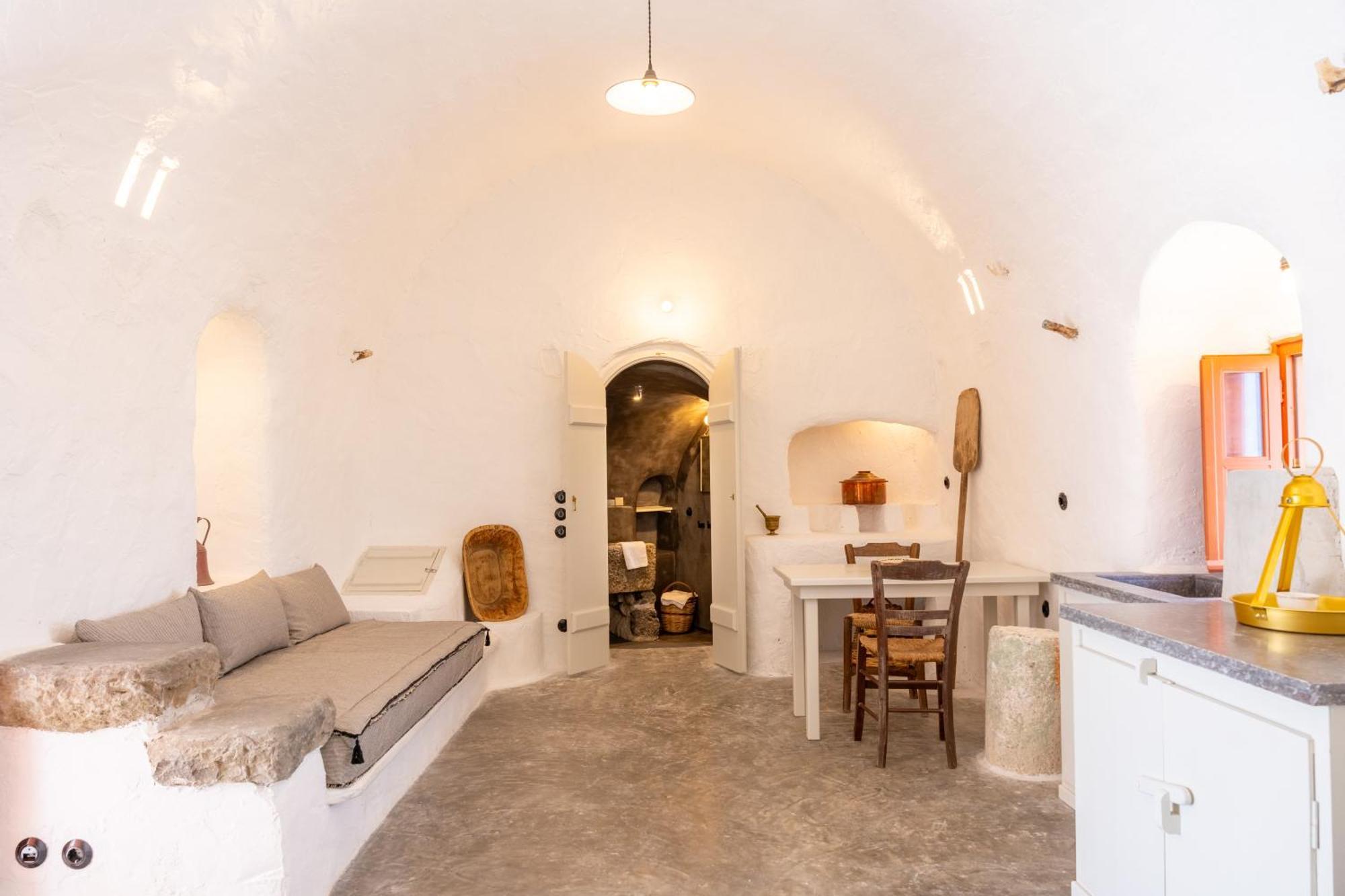 Santa Irini Retreat Hotel Thirasia Bagian luar foto
