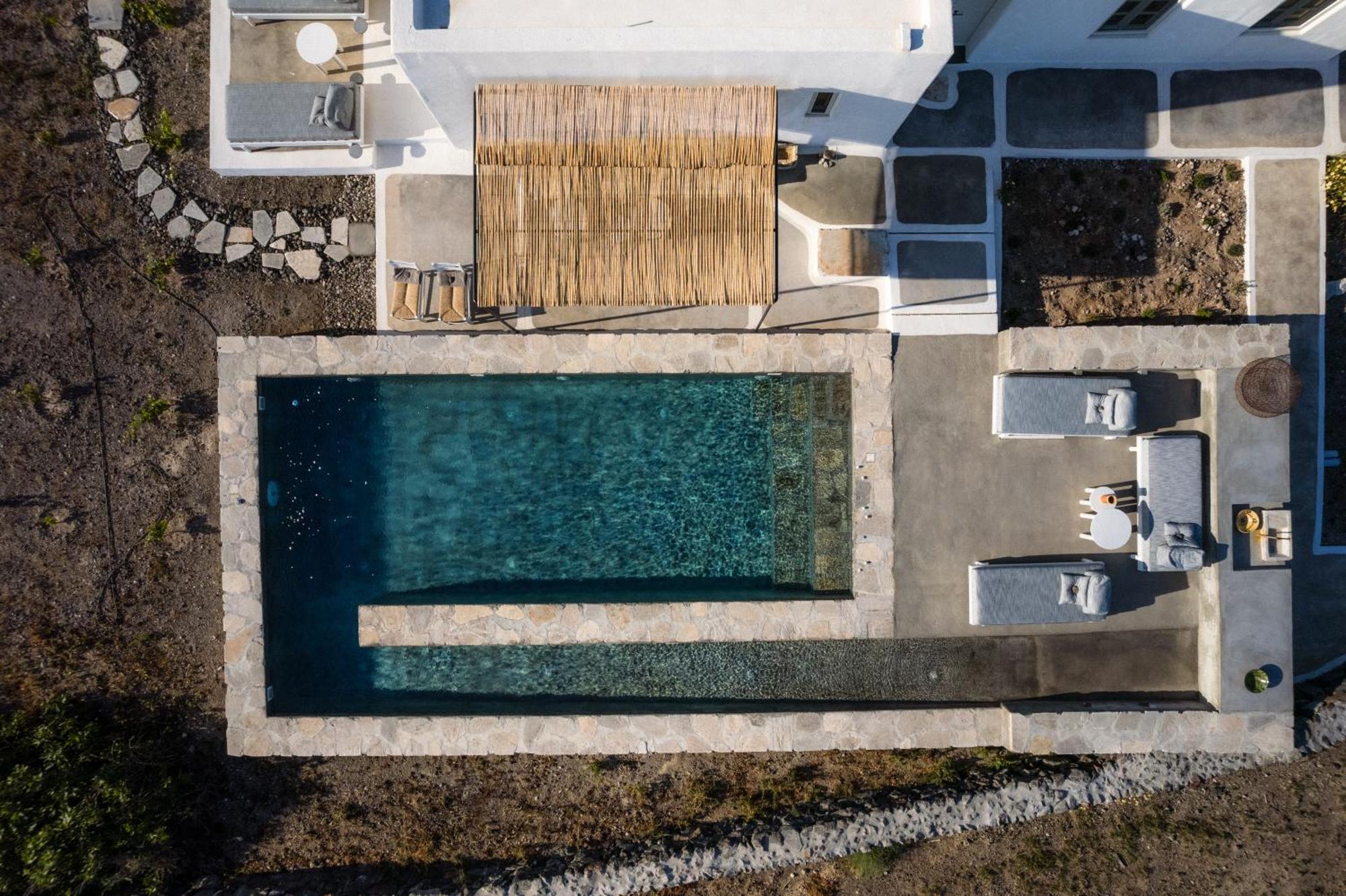 Santa Irini Retreat Hotel Thirasia Bagian luar foto